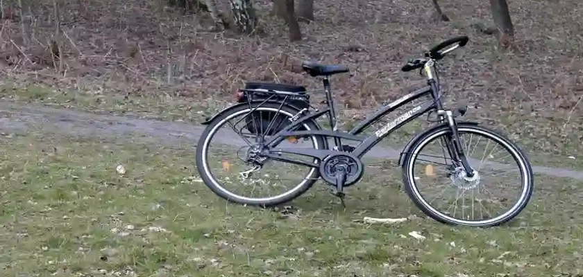 touring bike for commuting
