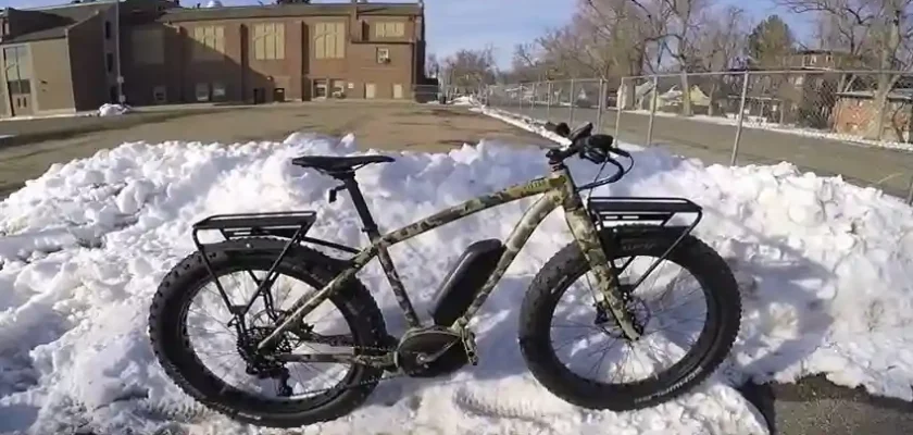 How To Protect Wheel Spokes In Winter Bike.jpg
