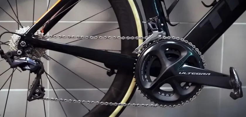 How To Clean A Bike Chain In The Winter.jpg