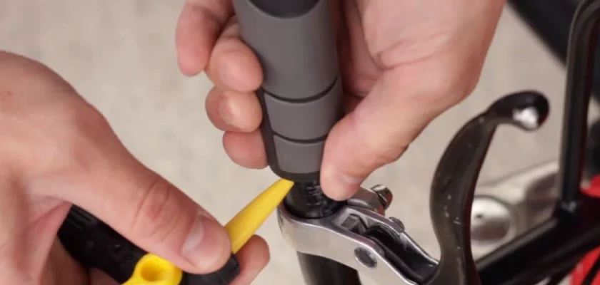 How To Remove Handlebar Grips