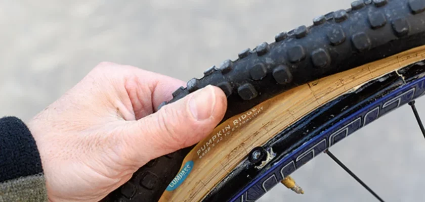 How To Seat A Tubeless Tire