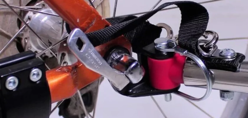 How To Attach Bike Trailer Quick Release