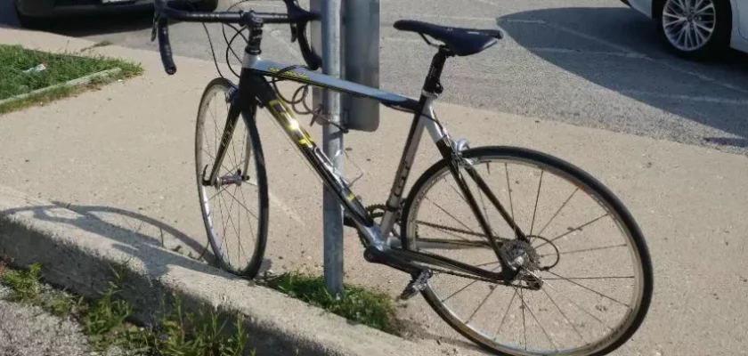 How To Lock Up A Bike Without A Lock