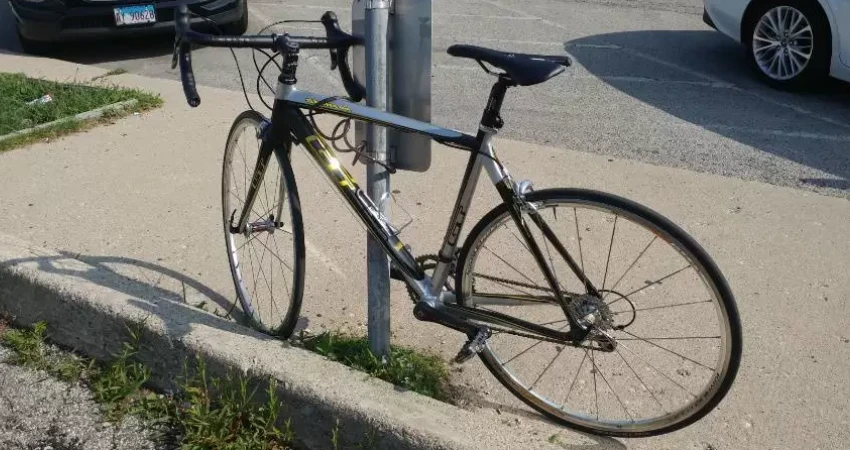 How To Lock Up A Bike Without A Lock