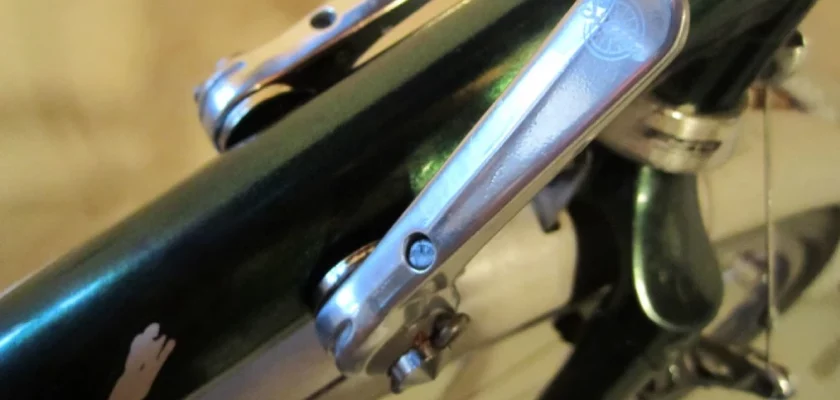 How to adjust downtube shifters