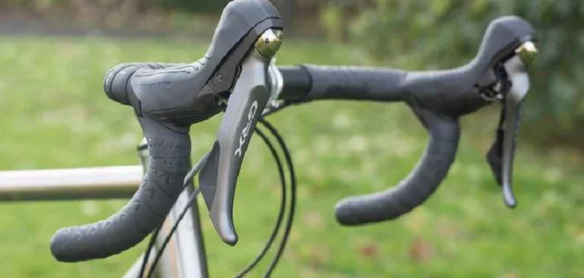 Road bike shifter online cable routing